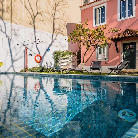Jardim Da Lapa By Shiadu Lissabon