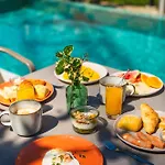 Otel Jardim Da Lapa By Shiadu